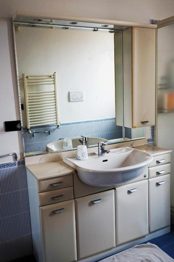 Stanza Con Vista Mare Apartment Bari Exterior photo